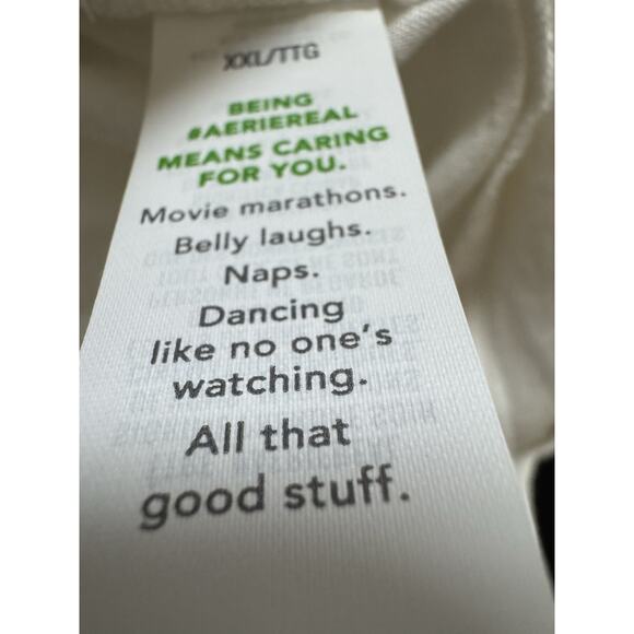 Aerie Linen Blend High Waisted Shorts White Size XXL NWT Smocked Waistband - Picture 8 of 10